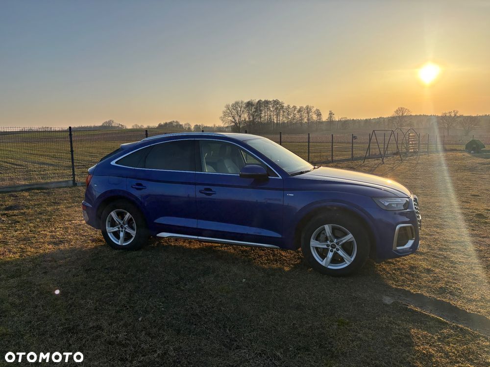Audi Q5 Sportback - 3