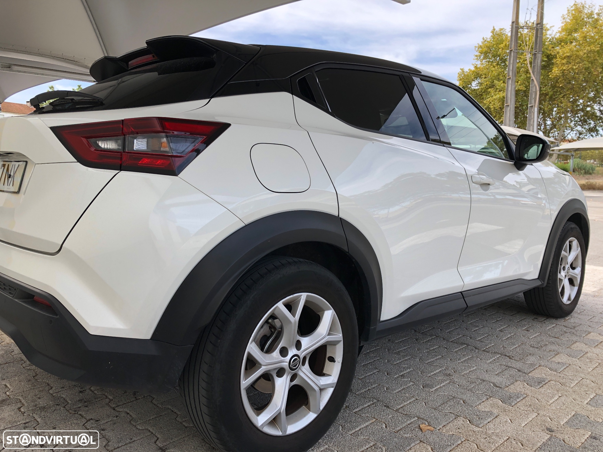 Nissan Juke 1.0 DIG-T N-Design C.Two Tone B. - 17