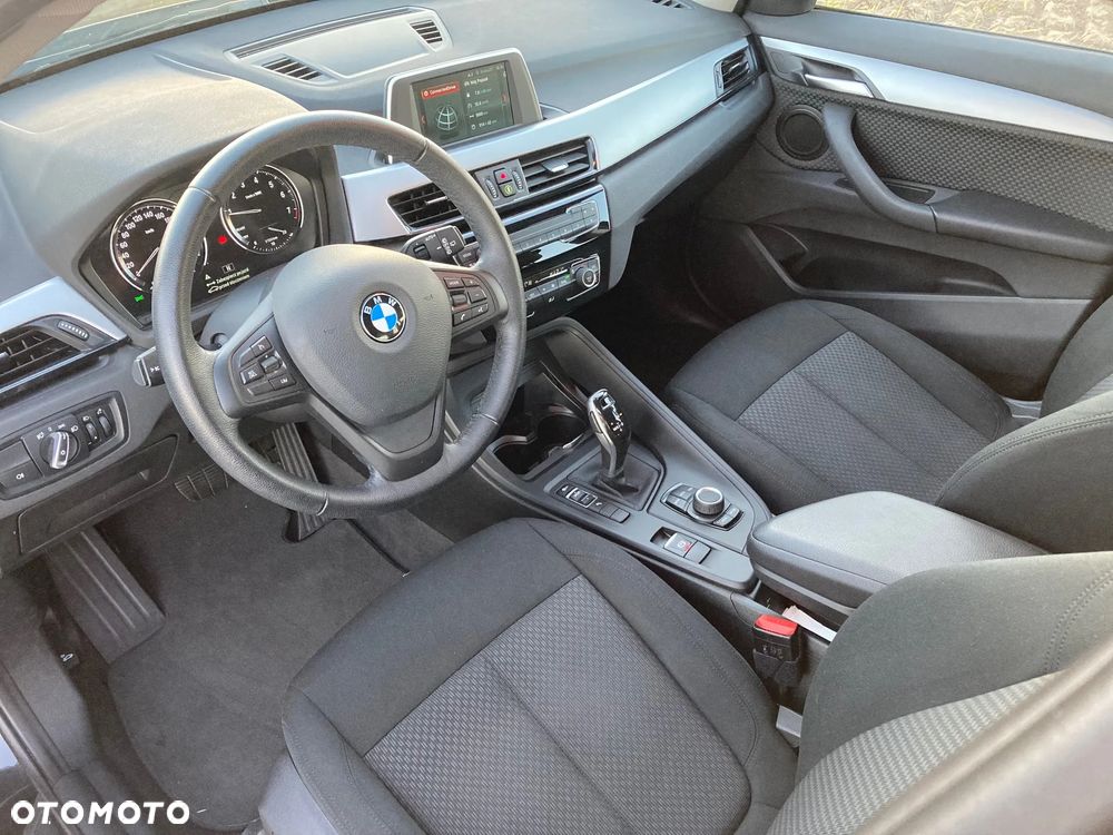 BMW X1 sDrive18i Advantage - 19