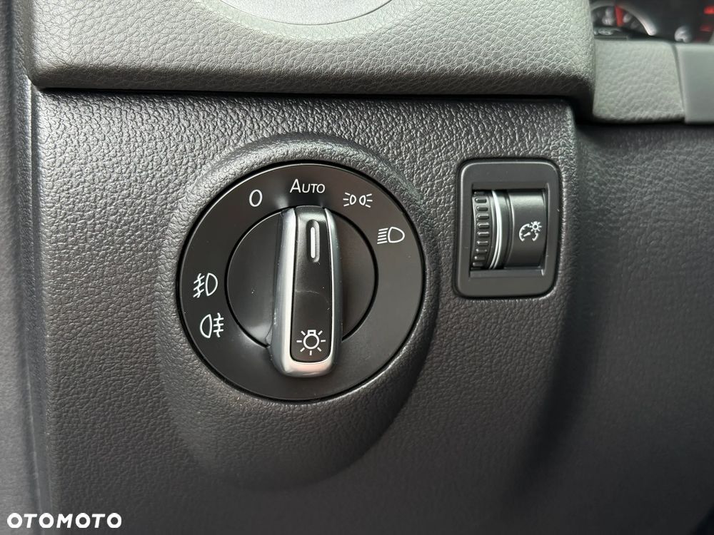 Volkswagen Tiguan - 17