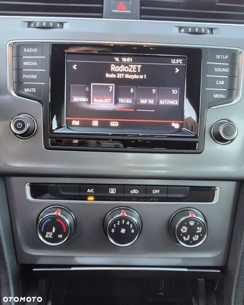 Volkswagen Golf 1.6 TDI BMT Trendline - 22