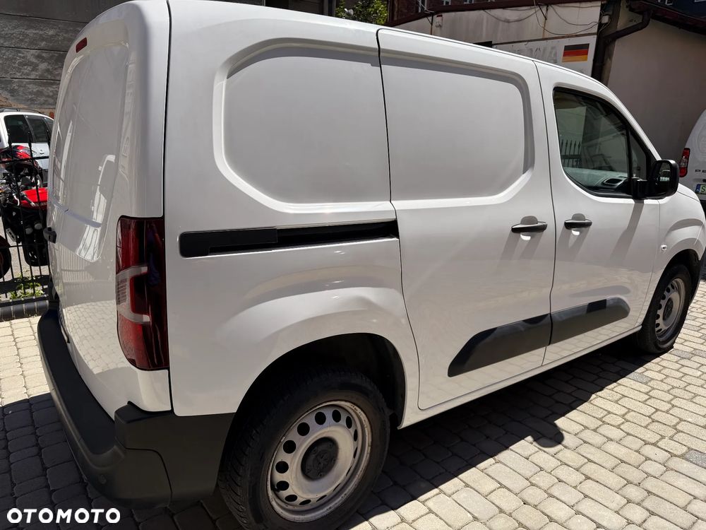 Peugeot PARTNER - 4