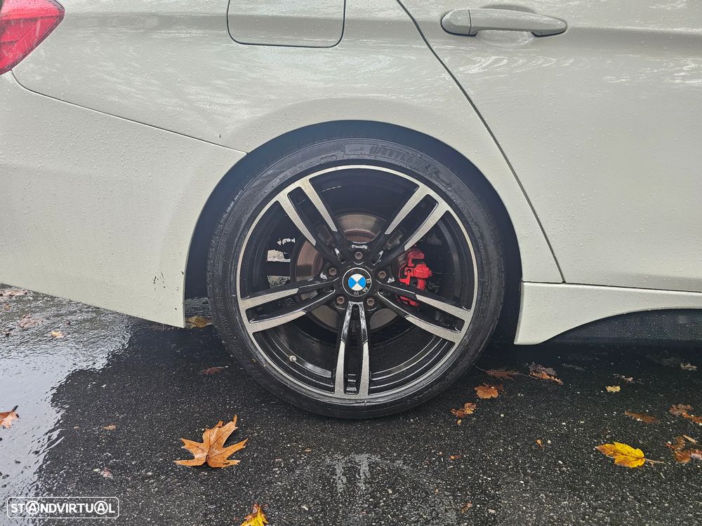 BMW 318 d M Sport - 10
