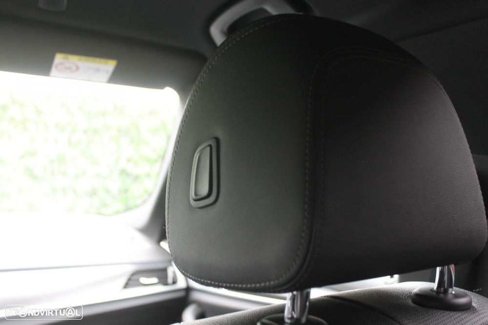 BMW 530 e Pack Desportivo M - 43