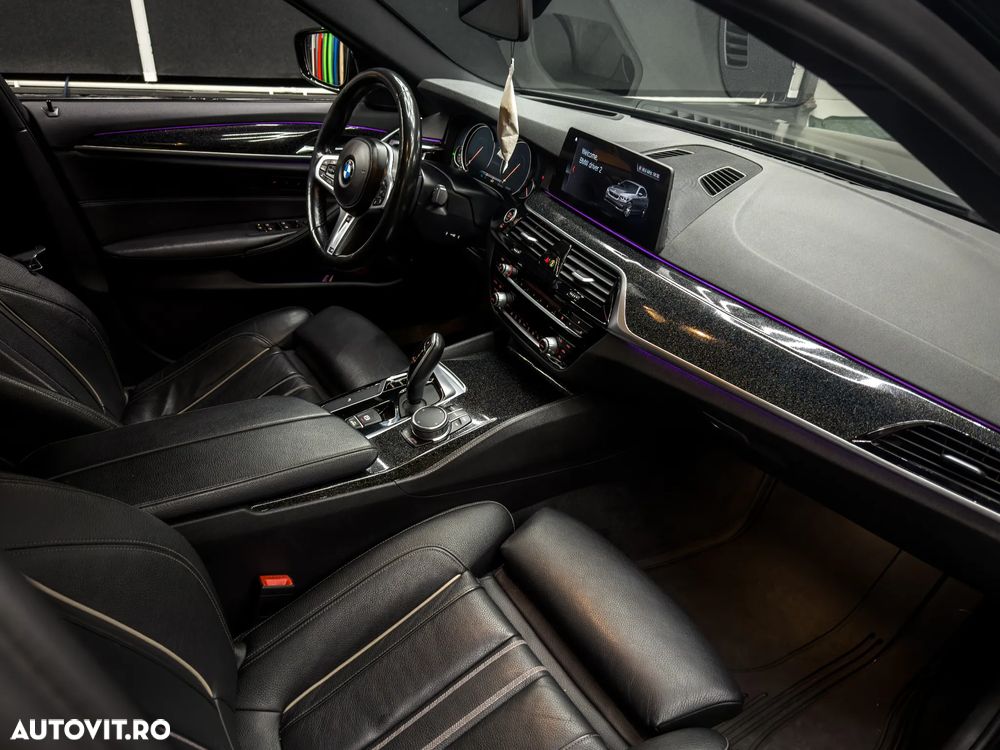 BMW Seria 5 540i xDrive AT - 10