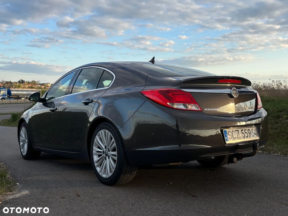 Opel Insignia 1.4 Turbo ecoFLEX Start/Stop Edition - 2