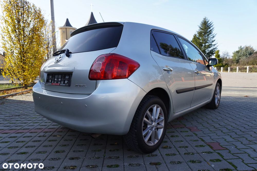 Toyota Auris 1.6 VVT-i Premium MM - 15