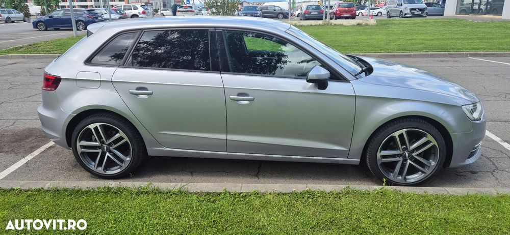 Audi A3 Sportback 1.6 TDI S tronic sport - 5
