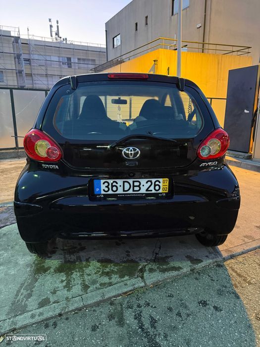 Toyota Aygo 1.0 - 2