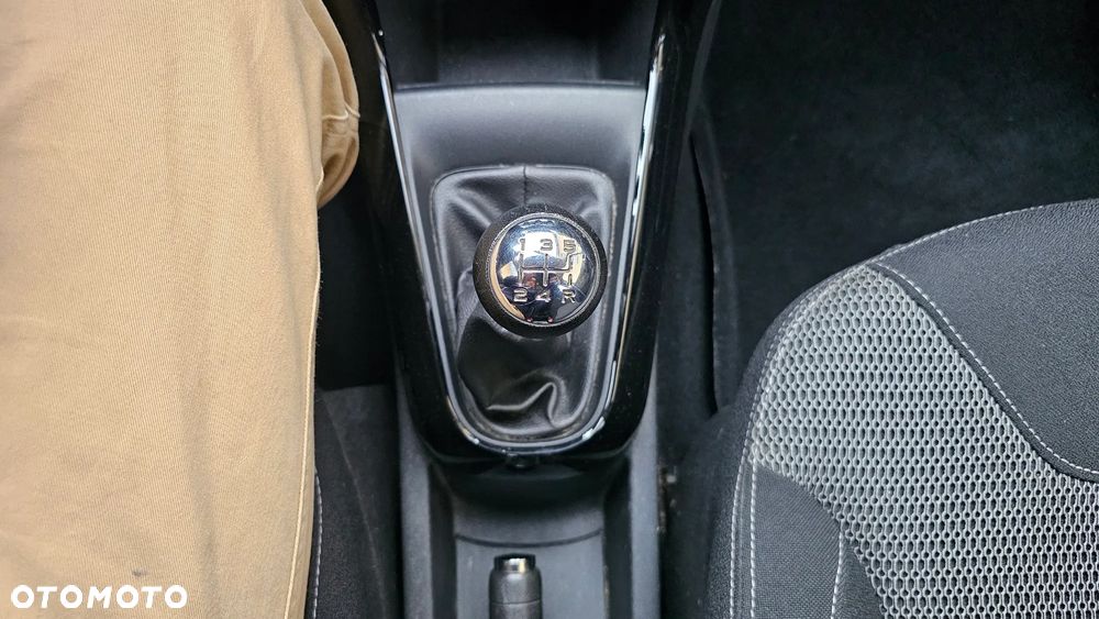 Citroën C3 Pure Tech (VTi) 82 Selection - 38