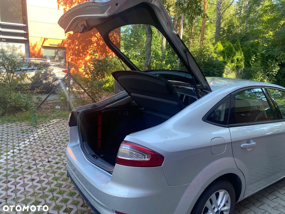 Ford Mondeo - 11
