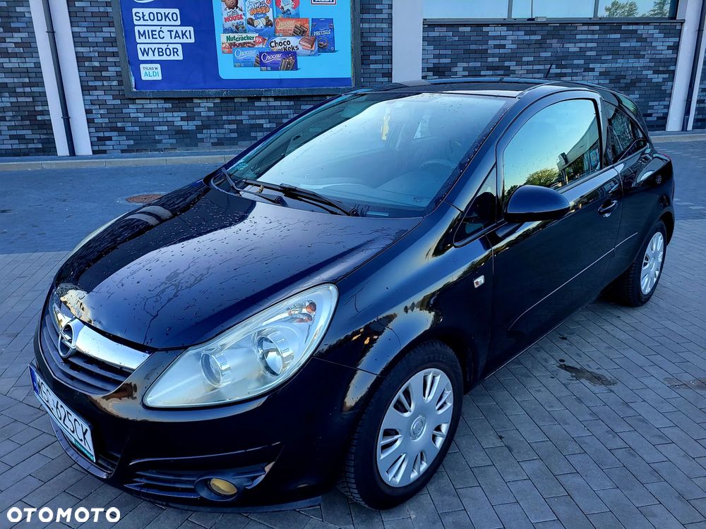 Opel Corsa 1.4 16V Innovation - 1