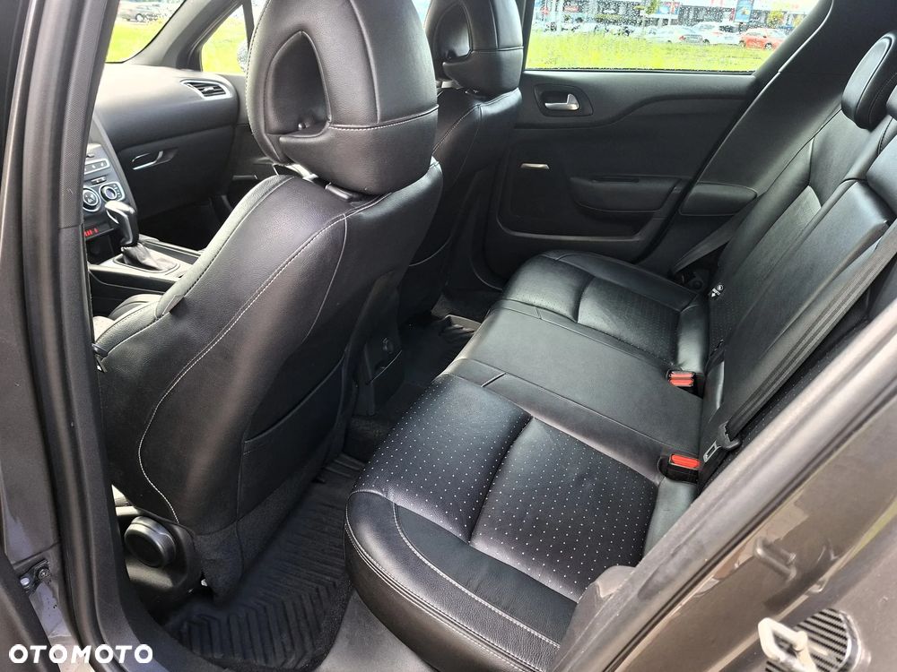 DS Automobiles DS 4 - 10