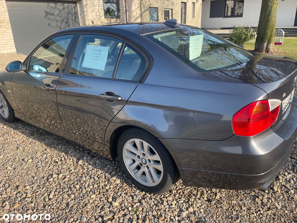 BMW Seria 3 318i Edition Exclusive - 6