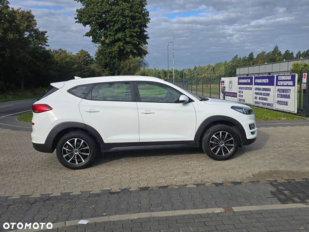 Hyundai Tucson 1.6 GDI BlueDrive Style 2WD - 6