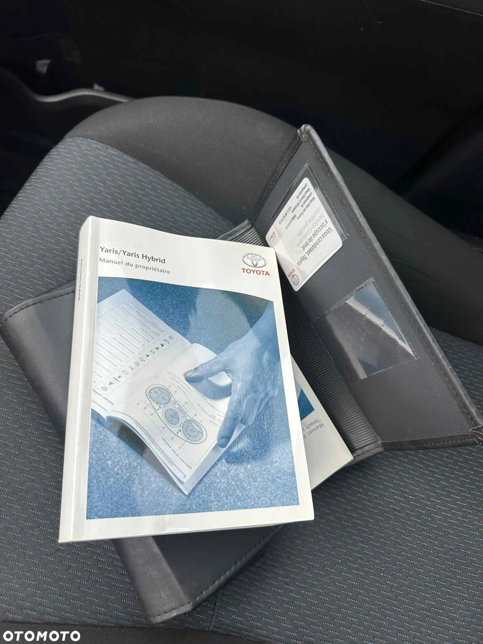 Toyota Yaris Hybrid 1.5 VVT-i - 38