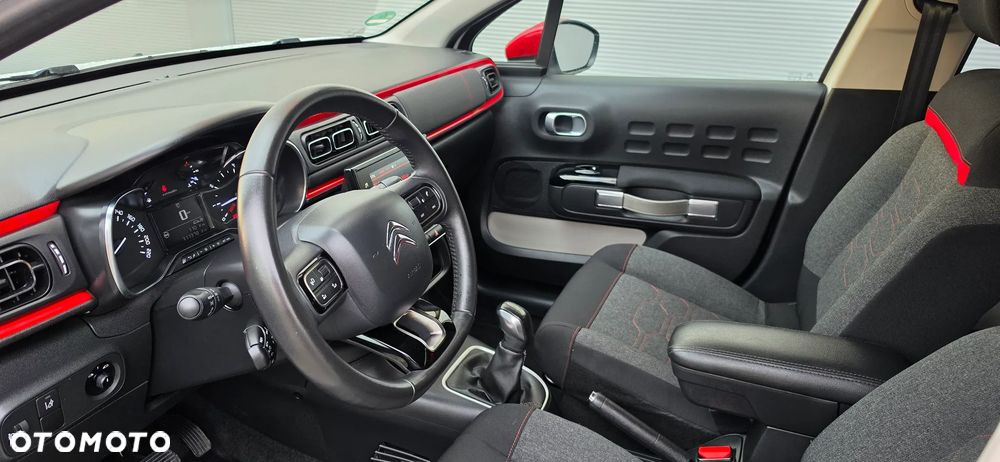 Citroën C3 Pure Tech 82 FEEL - 13