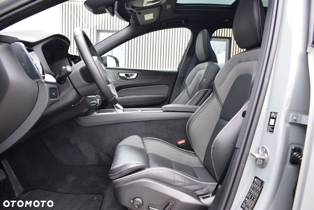 Volvo XC 60 - 23
