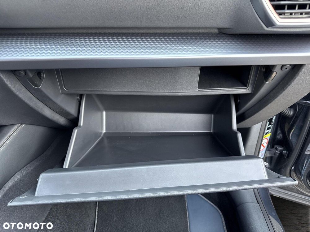 Cupra Formentor 1.5 TSI DSG - 36