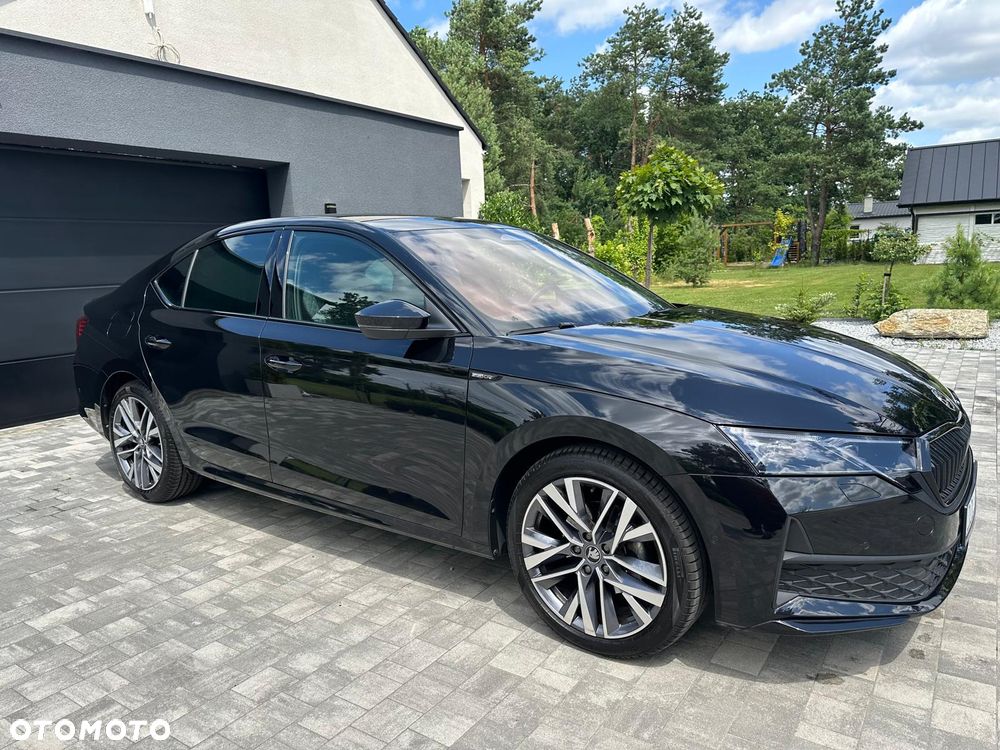 Skoda Octavia 2.0 TDI Sportline DSG - 4