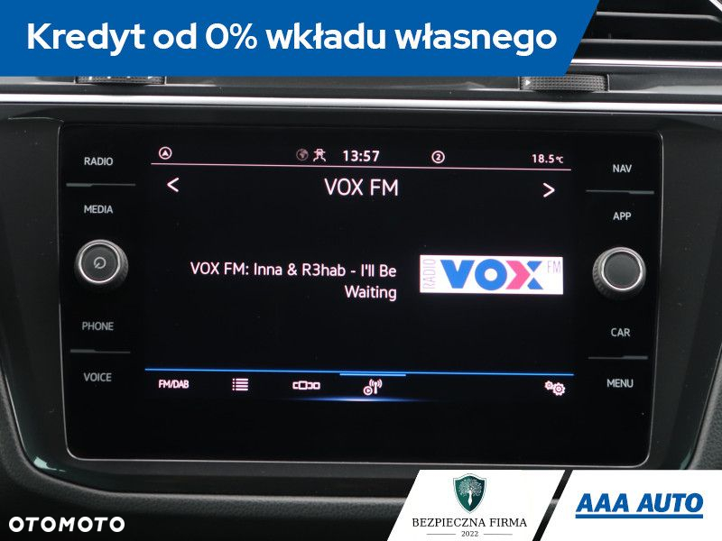 Volkswagen Tiguan - 13