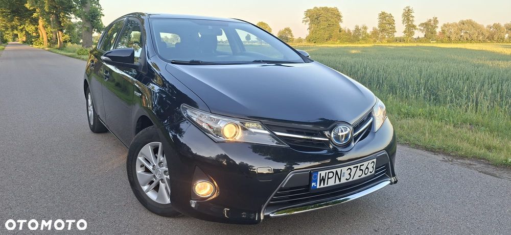 Toyota Auris - 1
