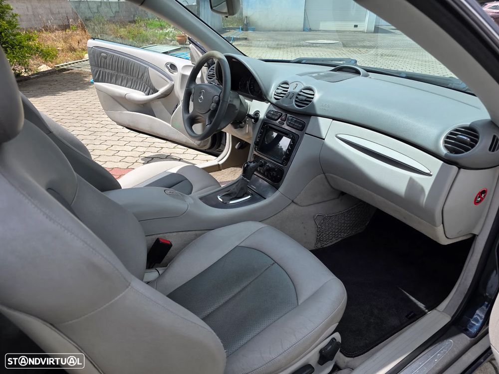 Mercedes-Benz CLK 270 - 16