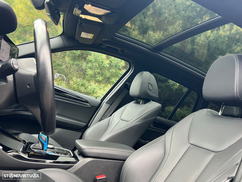 BMW iX3 M Sport Inspiring - 11