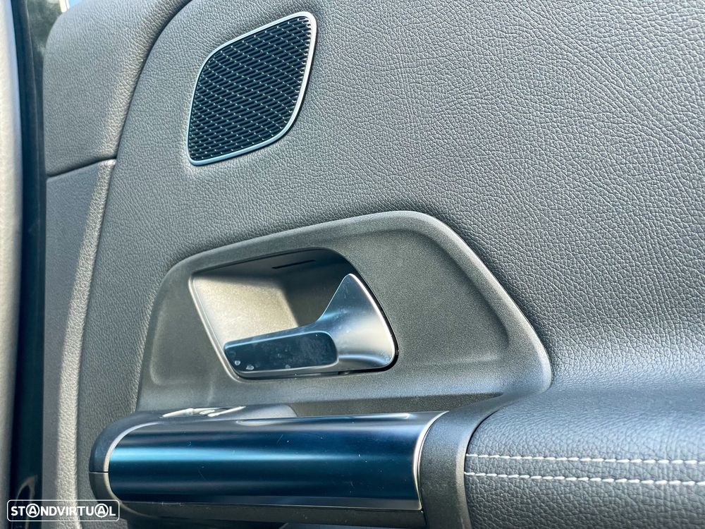 Mercedes-Benz GLA 250 e AMG Line - 17