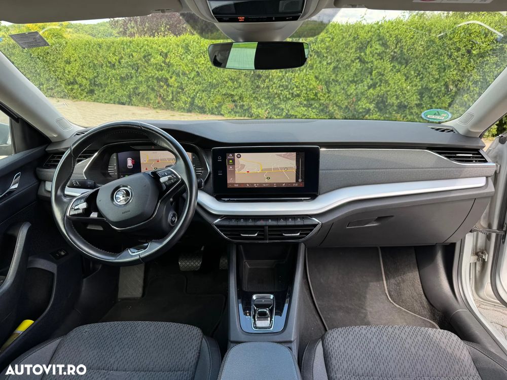 Skoda Octavia 2.0 TDI DSG Ambition - 3