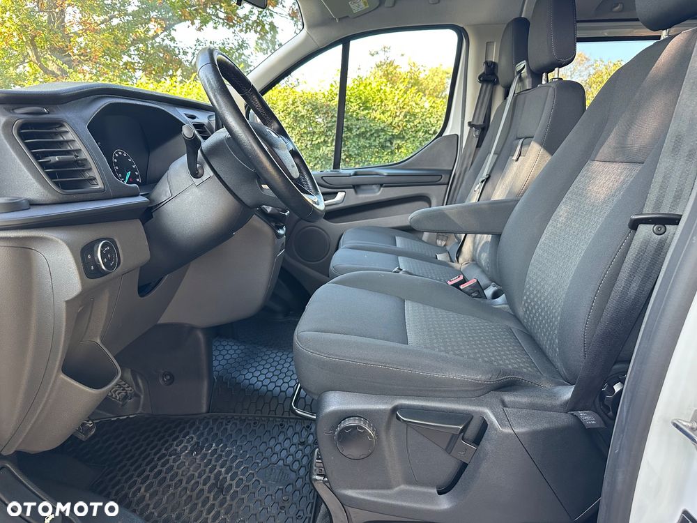 Ford Transit Custom - 19