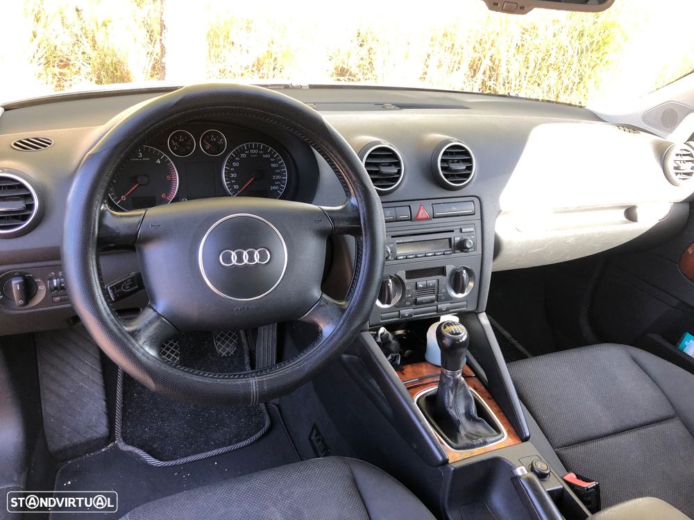 Audi A3 2.0 TDI Ambiente - 10