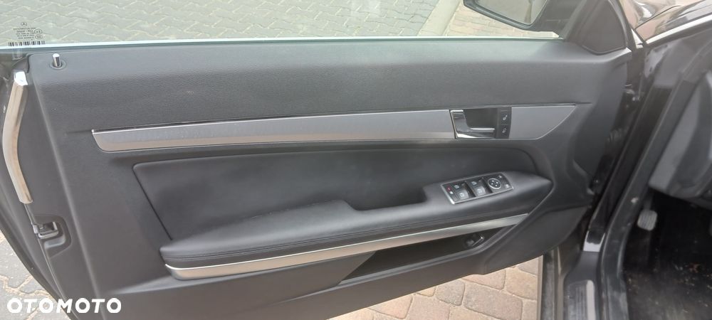 Mercedes-Benz Klasa E - 12