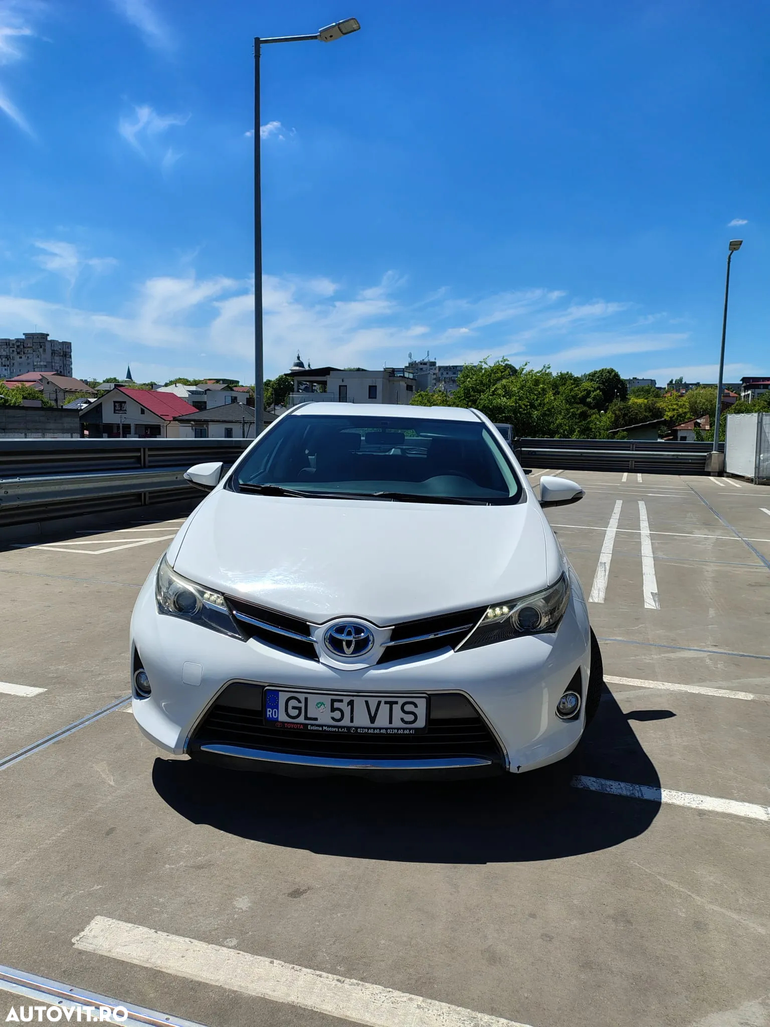 Toyota Auris 1.8 L VVT-i TS Hybrid Luna - 3