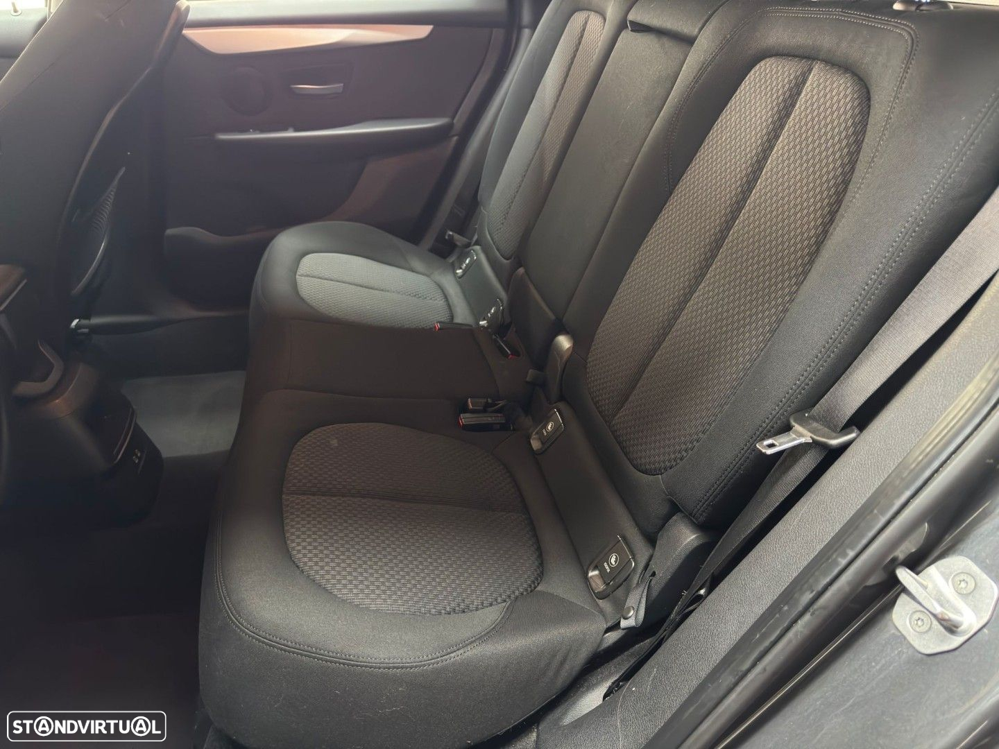 BMW 216 Active Tourer d Advantage - 11