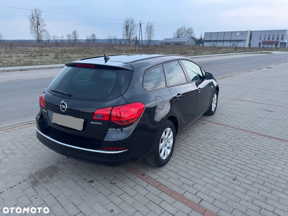 Opel Astra 1.6 CDTI Enjoy - 4