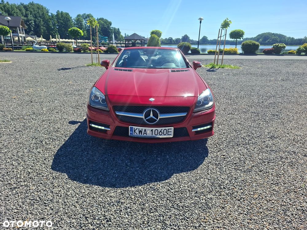 Mercedes-Benz SLK 250 CGI - 12