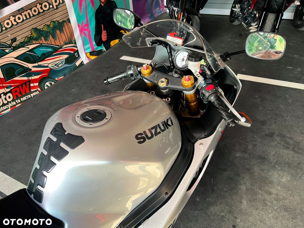 Suzuki GSX-R - 13