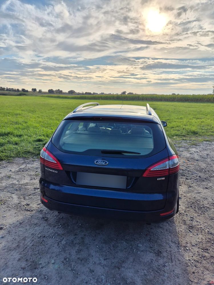 Ford Mondeo 2.2 TDCi Ghia X - 17