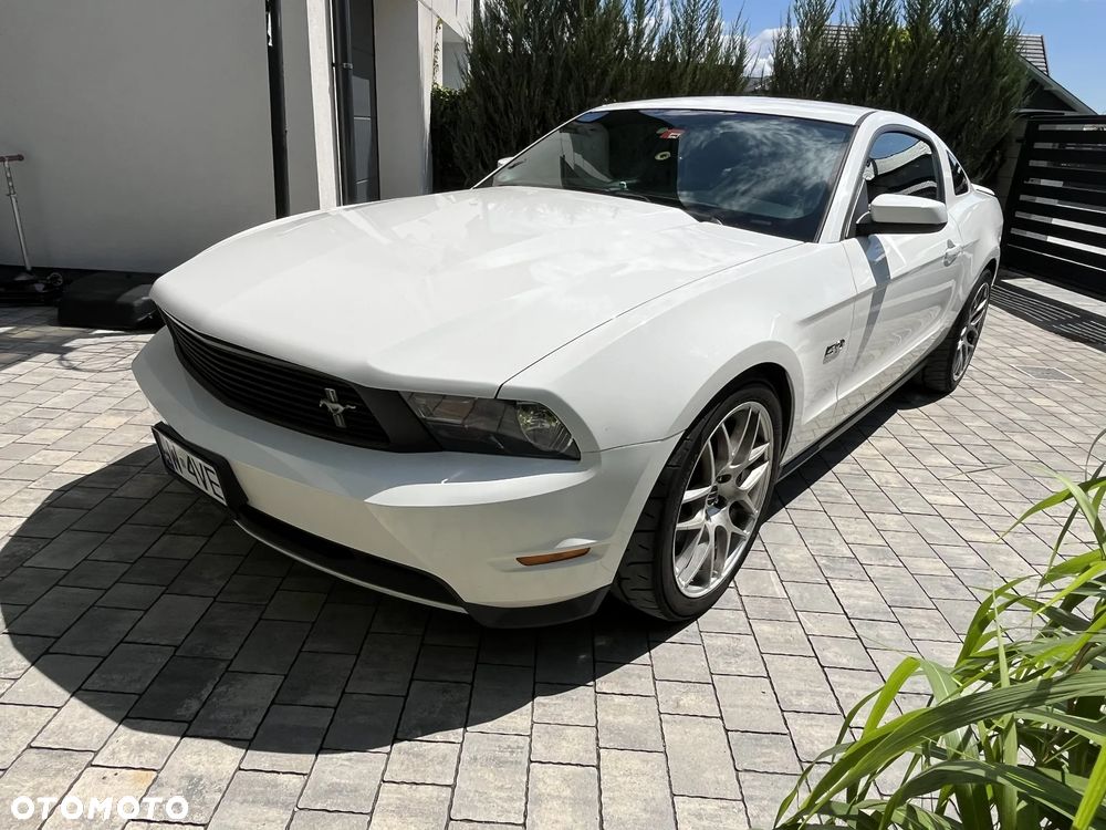 Ford Mustang 5.0 V8 GT - 6