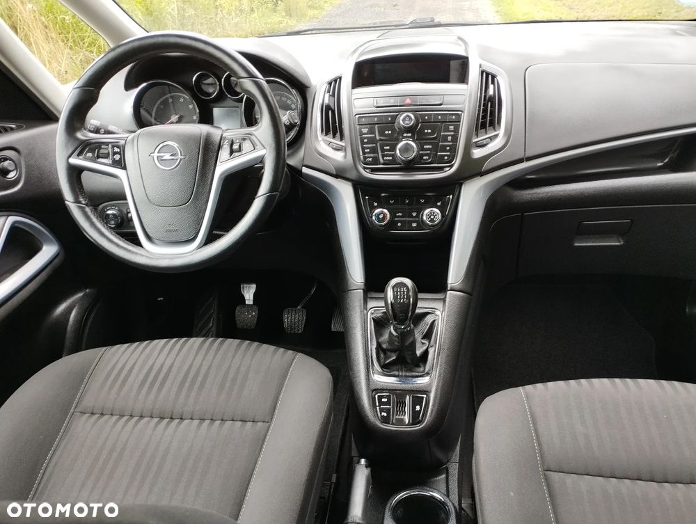Opel Zafira - 3