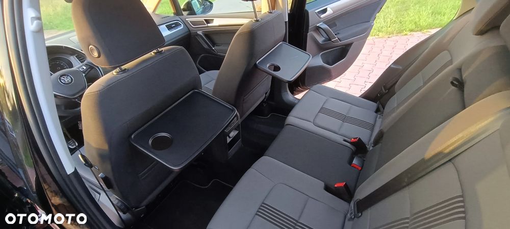 Volkswagen Golf Sportsvan - 12