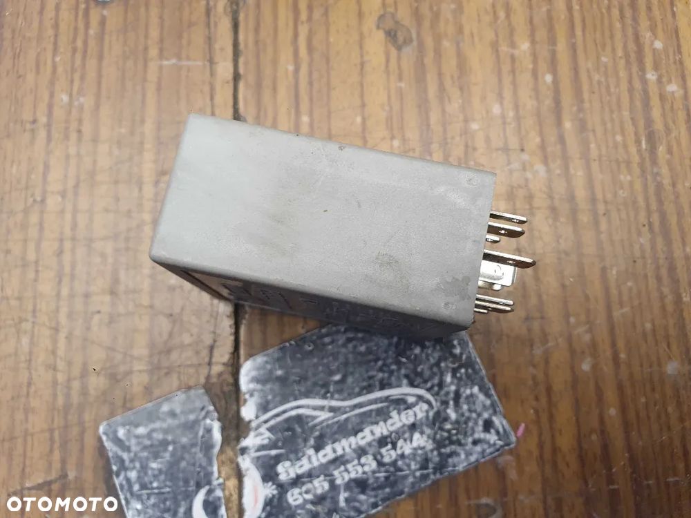 Przekaznik 1J0955531 Przekaźnik Wycieraczek Wycieraczki 192 Sterownik Moduł Audi VW Skoda Seat - 5