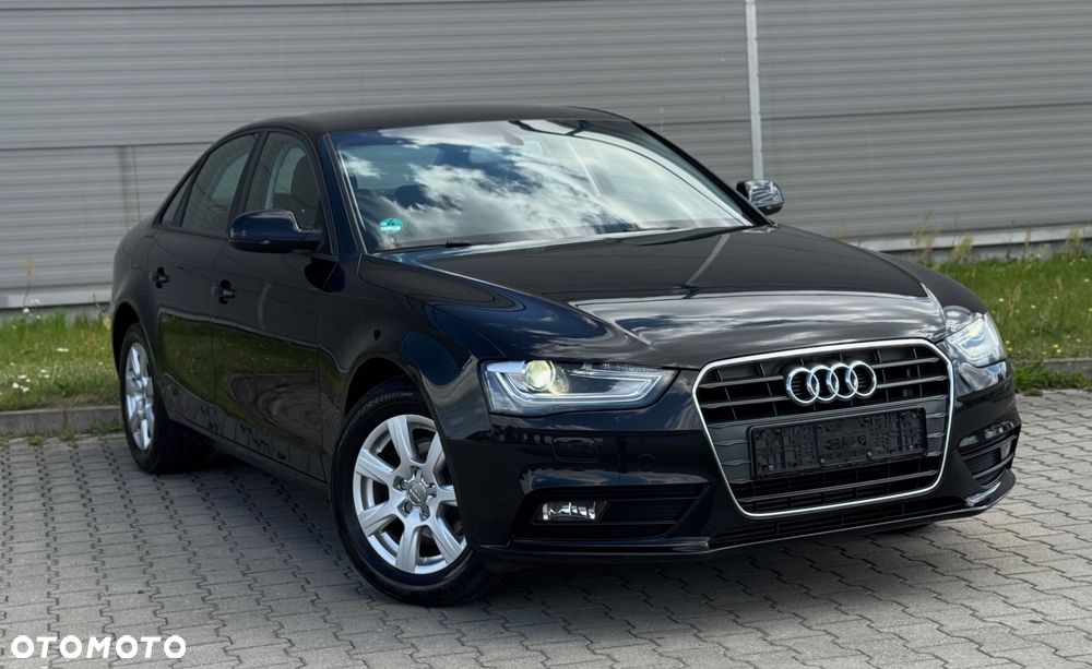 Audi A4 Limousine - 32