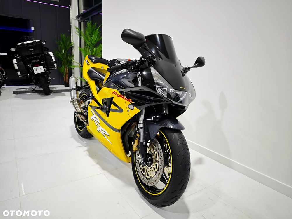 Honda CBR - 7