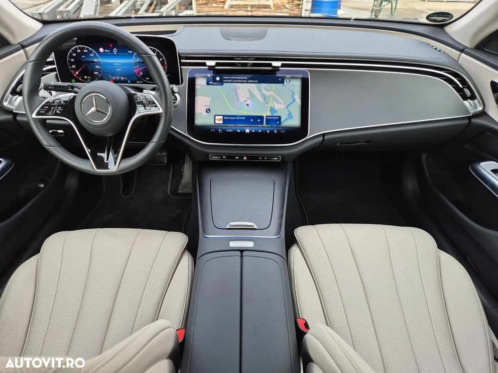 Mercedes-Benz E 200 9G-TRONIC - 20