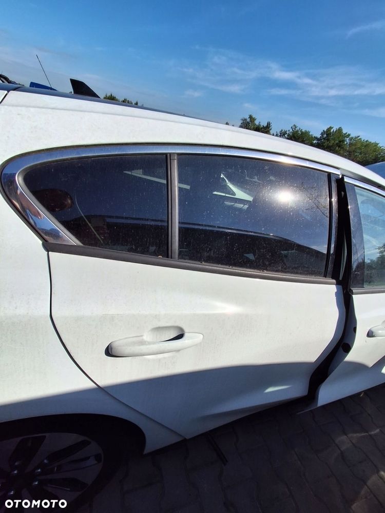 FORD FOCUS MK4 HB 18-21 1.0 EcoBoost drzwi prawe tył kompletne 5J