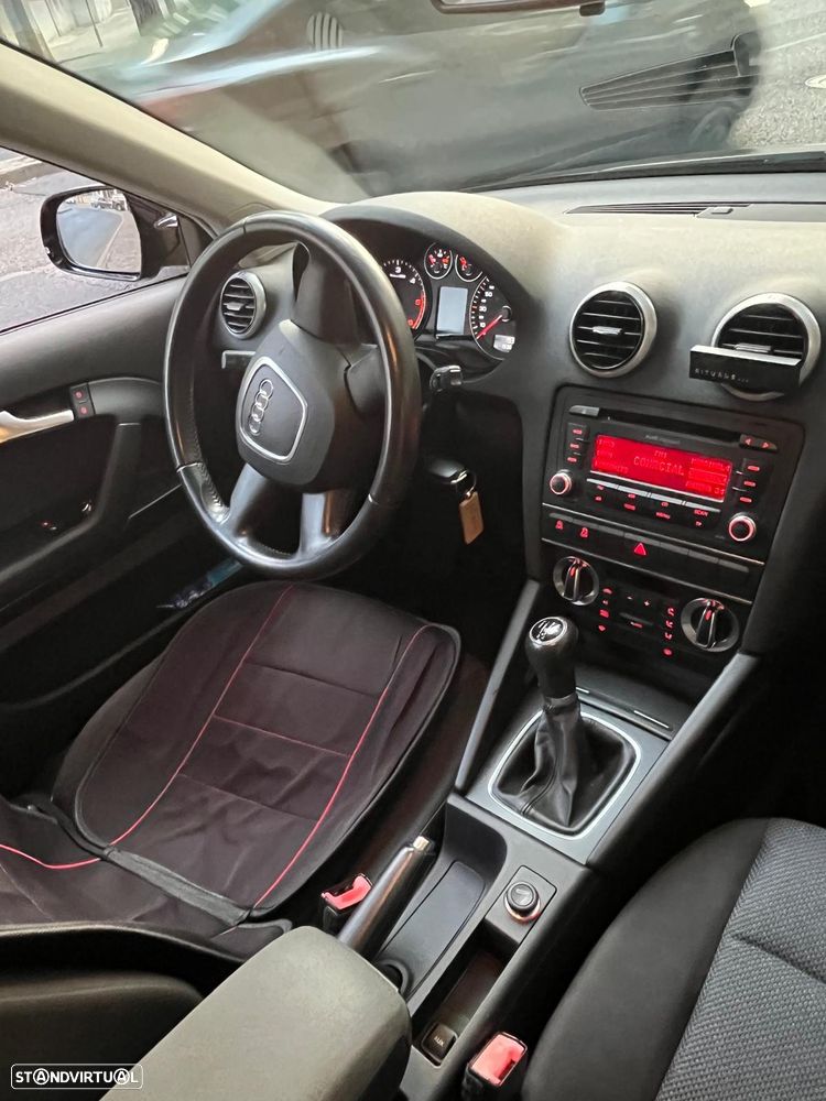 Audi A3 1.6 TDI S-line - 6