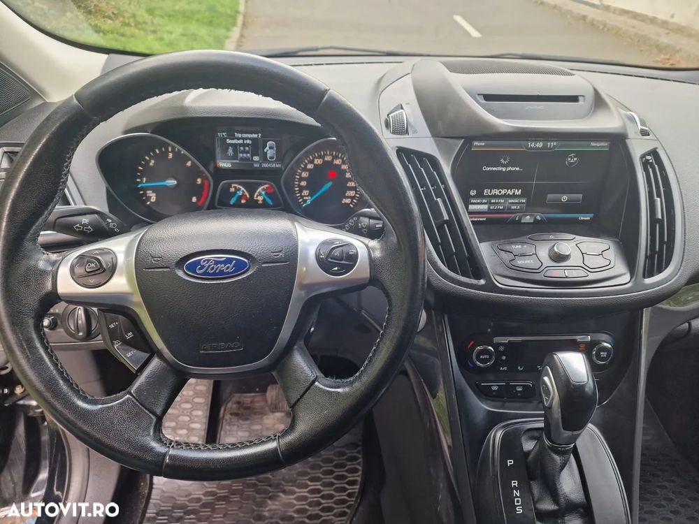 Ford Kuga 2.0 TDCi 4x4 Aut. Titanium - 8