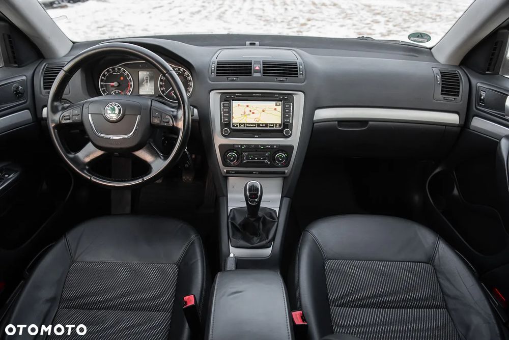 Skoda Octavia 2.0 TDI DPF 4x4 Ambition - 6
